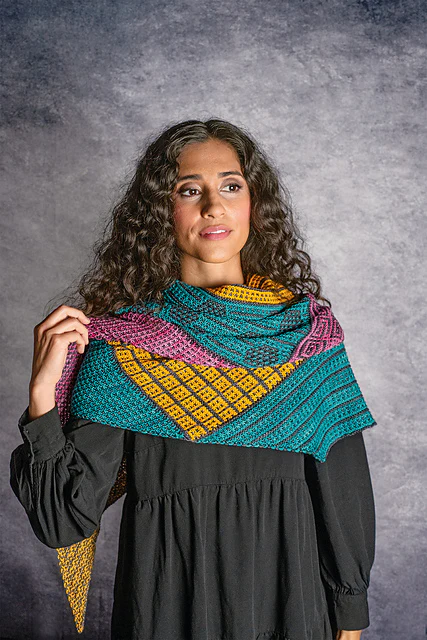 The Nightmare Before Christmas: The Official Knitting Guide by Tanis Gray - Image 2