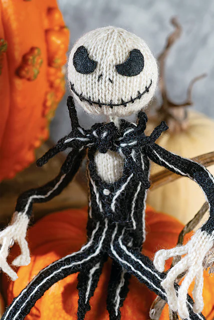 The Nightmare Before Christmas: The Official Knitting Guide by Tanis Gray - Image 5