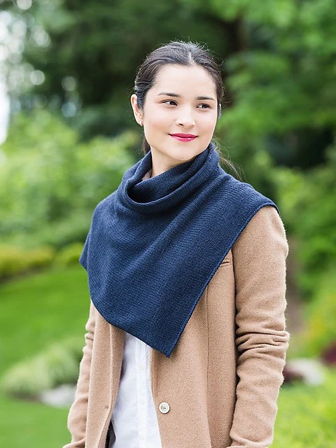 Two-Point Cowl by Churchmouse Yarns and Teas - Image 5