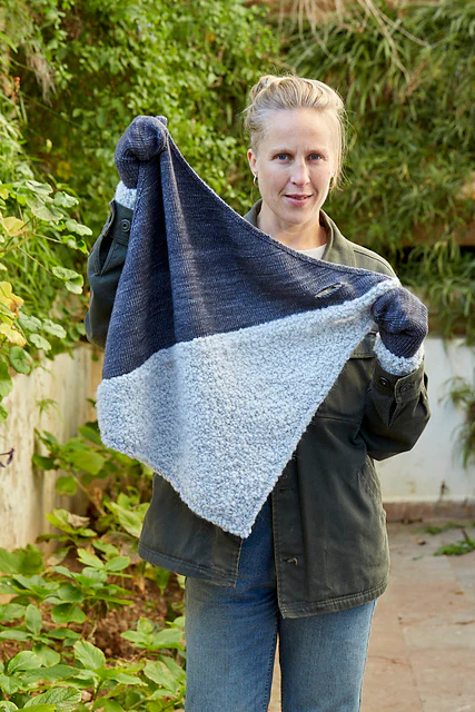 Twofold Bandana by Nina Holubcova - Image 5