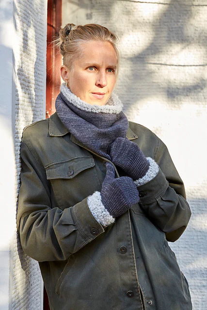 Twofold Mittens by Nina Holubcova - Image 4