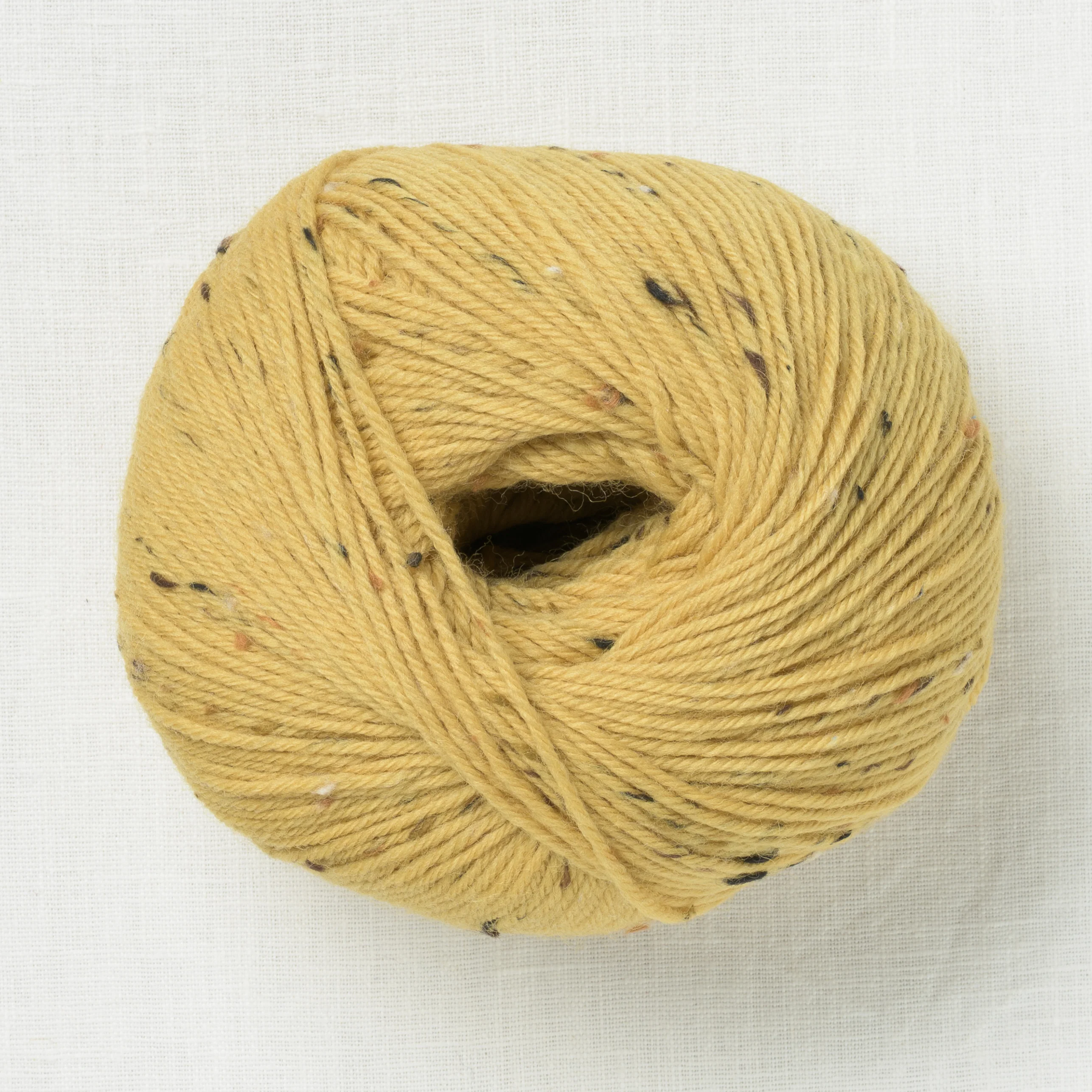 Universal Yarn Deluxe Worsted Superwash Tweed 903 Hazelnut