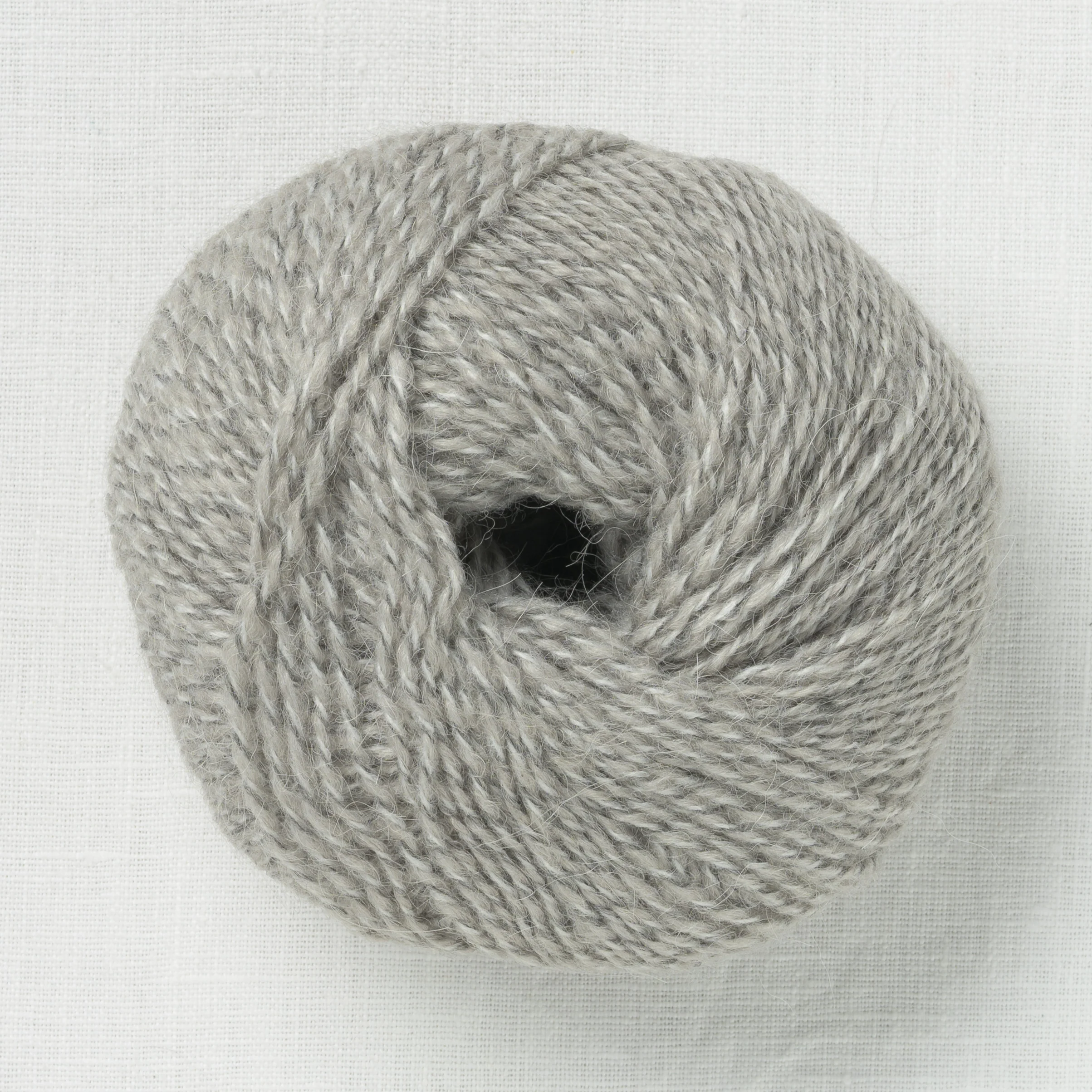 Universal Yarn Linear 103 Perspective