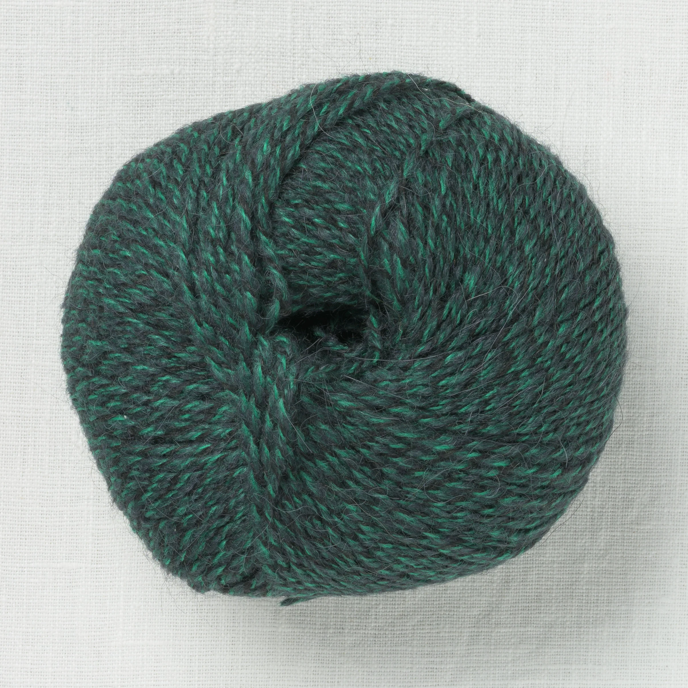 Universal Yarn Linear 112 Illusion