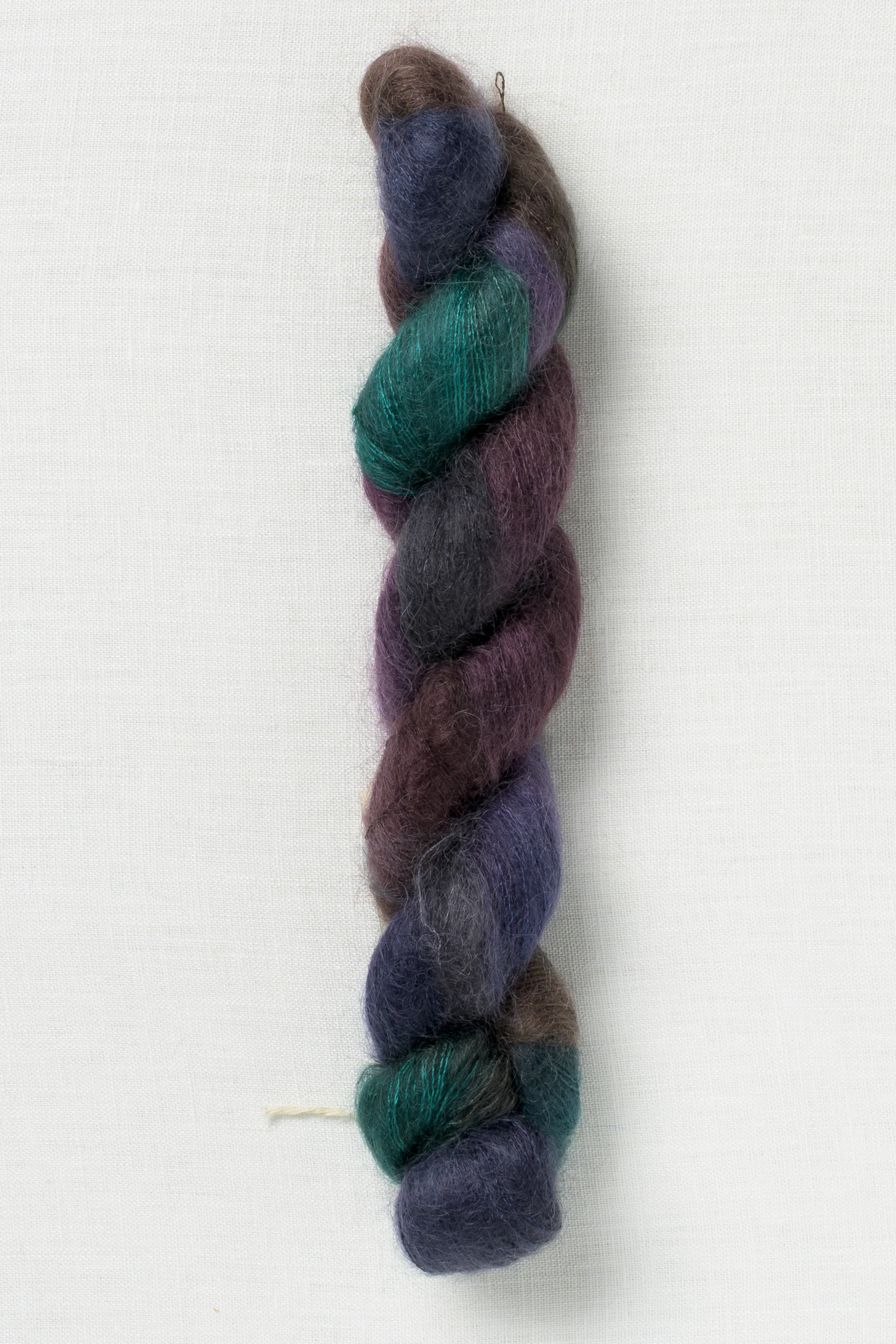 Urth Yarns Bonmoher Eclipse