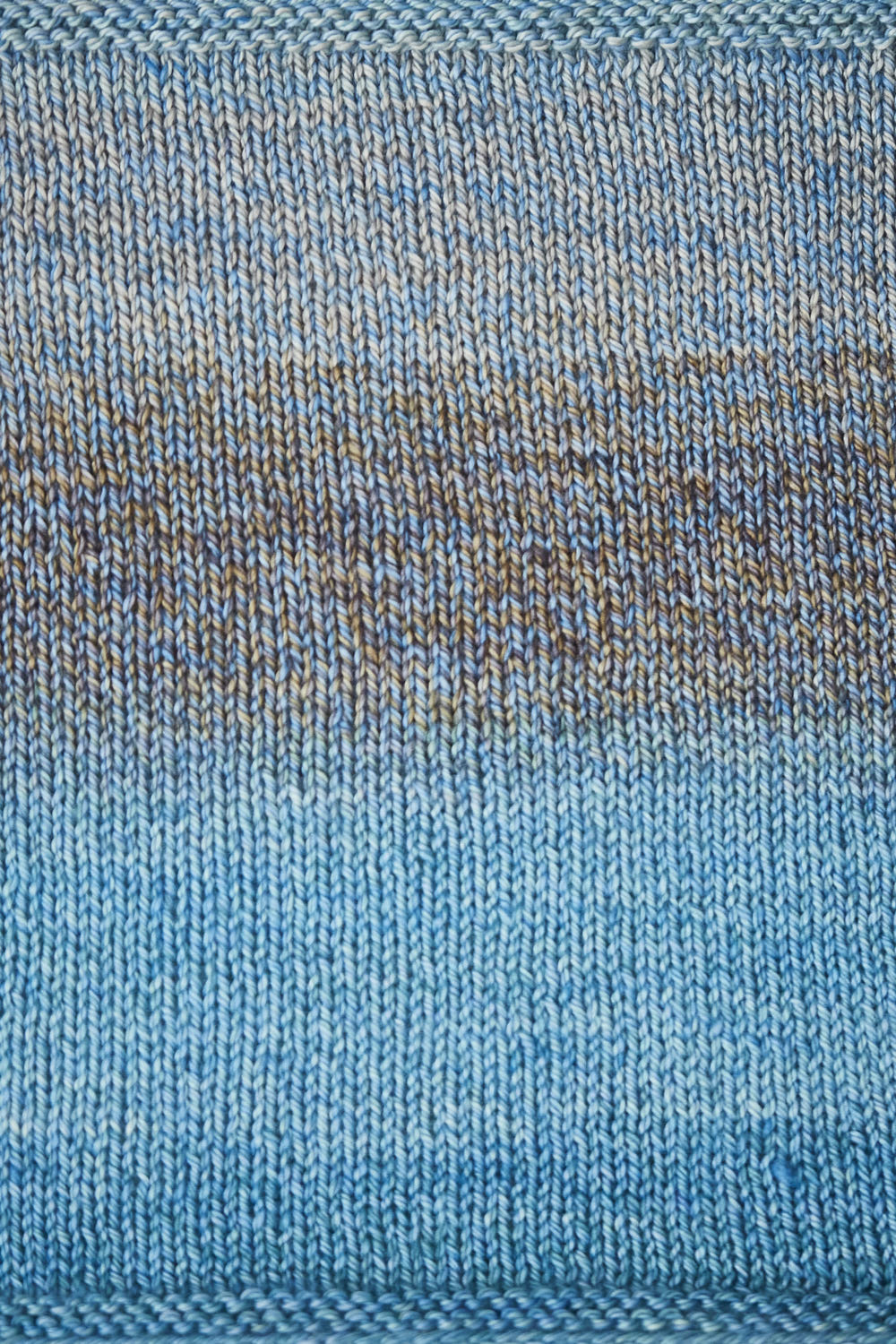 Urth Yarns Spiral Grain Light Worsted Jacaranda - Image 2