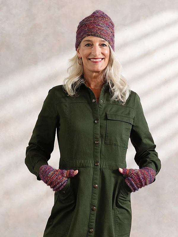 Valerie Hat & Mitts by Alison Green - Image 2