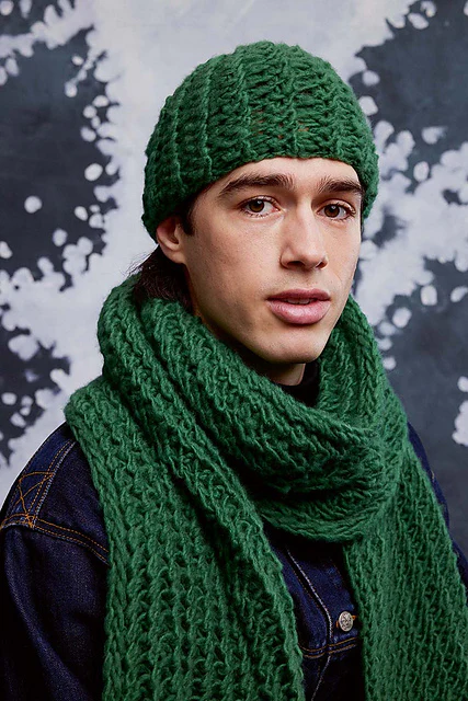 Verity Hat by LANGYARNS SWITZERLAND - Image 3