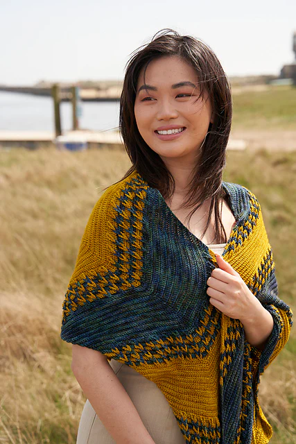 Wells Shawl by Elena Fedotova - Image 3