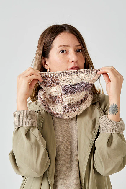Zeytin Cowl by Catherine Salter Bayar - Image 2